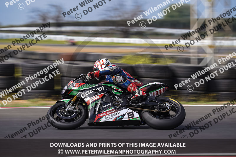 cadwell no limits trackday;cadwell park;cadwell park photographs;cadwell trackday photographs;enduro digital images;event digital images;eventdigitalimages;no limits trackdays;peter wileman photography;racing digital images;snetterton;snetterton no limits trackday;snetterton photographs;snetterton trackday photographs;trackday digital images;trackday photos